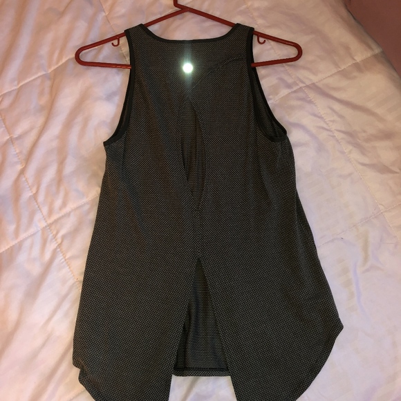 Lululemon Green Open Up Tie Back Tank size 4 - Picture 1 of 5